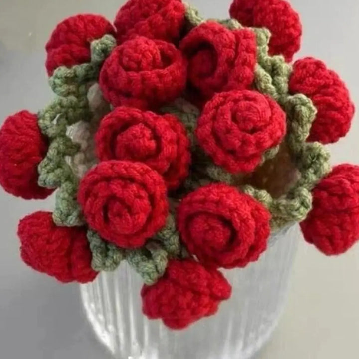 Handcrafted ConvertiBowlifte Yarn Rose Bouquet | Bowlift