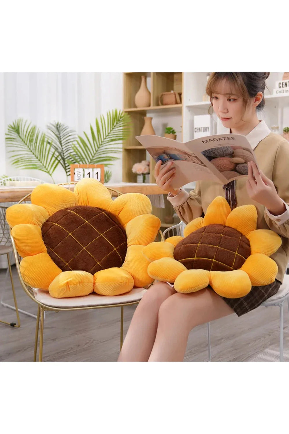 Plush pillow | Bowlift