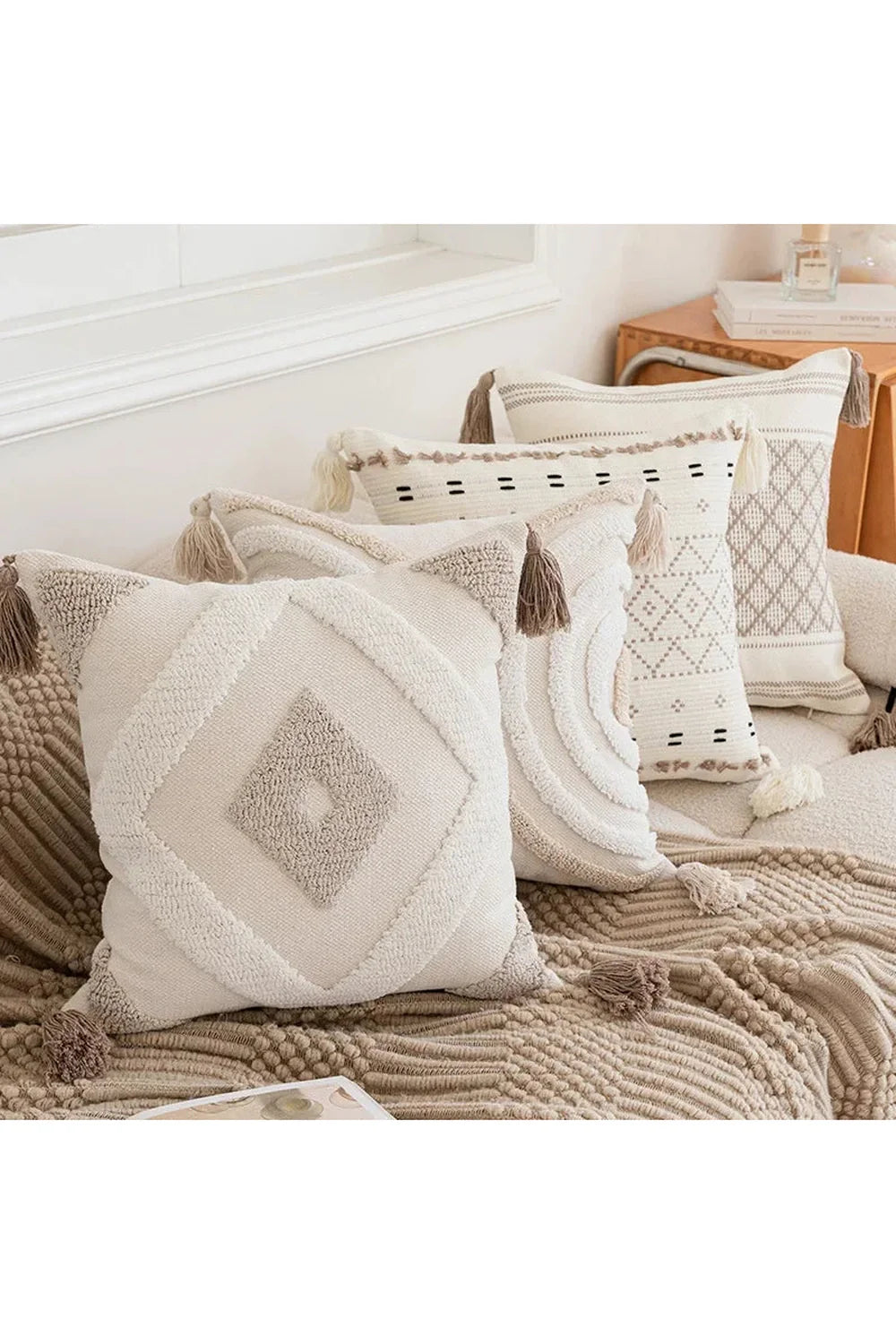 Tufted Beige Cushion Cover | Bowlift