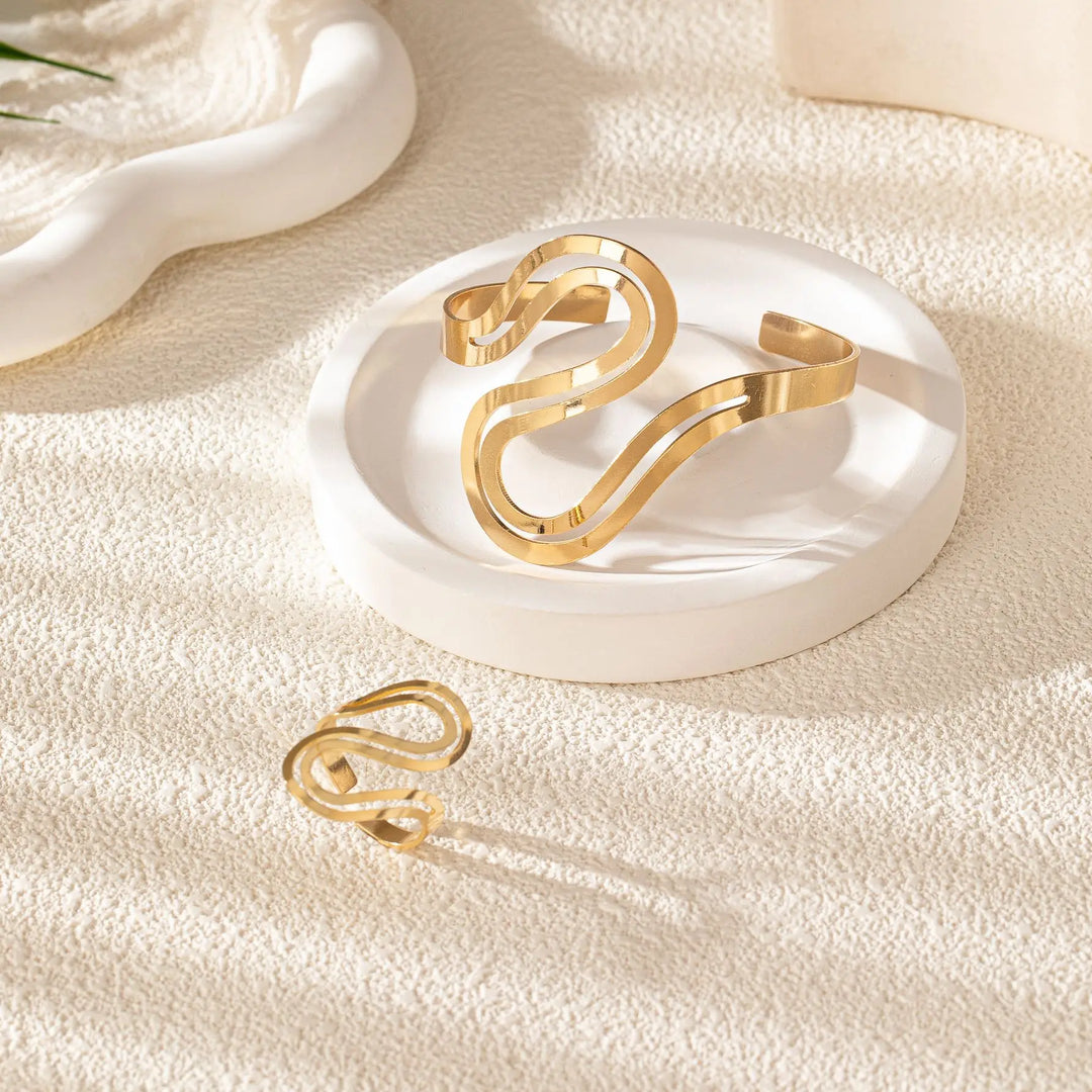 BowLift | Adjustable Modern Swirl Bracelet and Ring Set