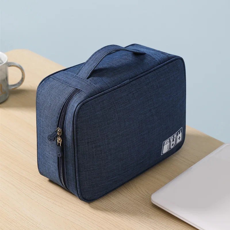 BowLift | Baguvo Cosmetic Bag | Water Repellent & Compact | 100% Oxford Polyester | 24×18×9 cm