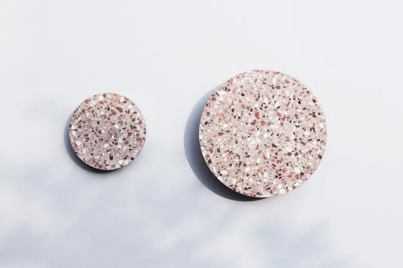 BowLift | ConcreteAura - Modern Concrete Wall Light