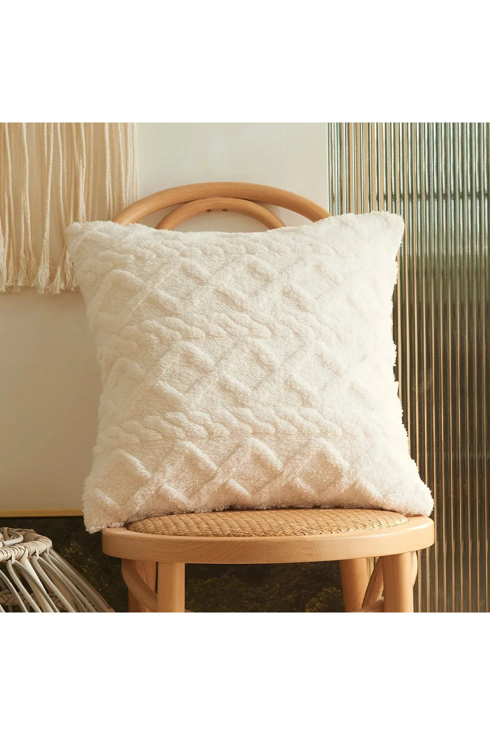 Plush Modern Pillowcase | Bowlift