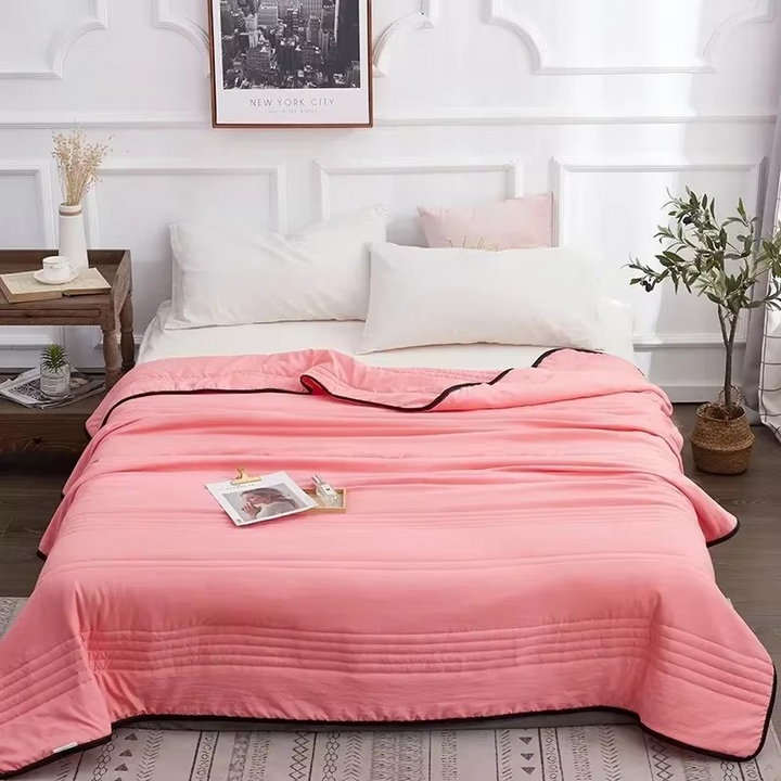 BowLift | Summer Lightweight Quilt Solid Color All Season Comforter for Double Bed