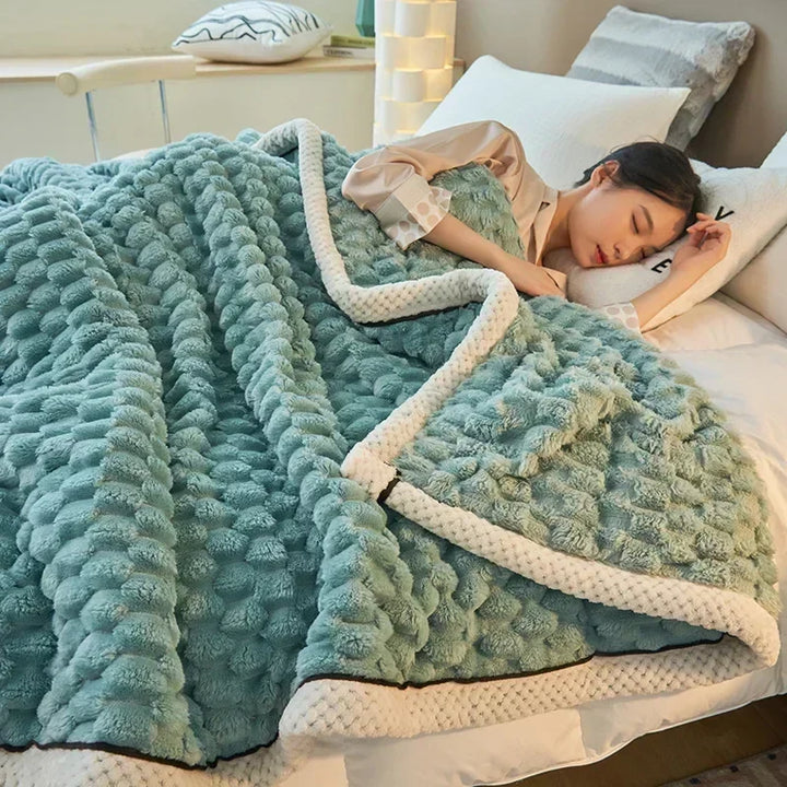 BowLift | Velutura Plush Blanket made of Turtle Velour | Fluffy & Warm | For Bed, Sofa & Travel | Anti-Pilling | Various Sizes & Colors