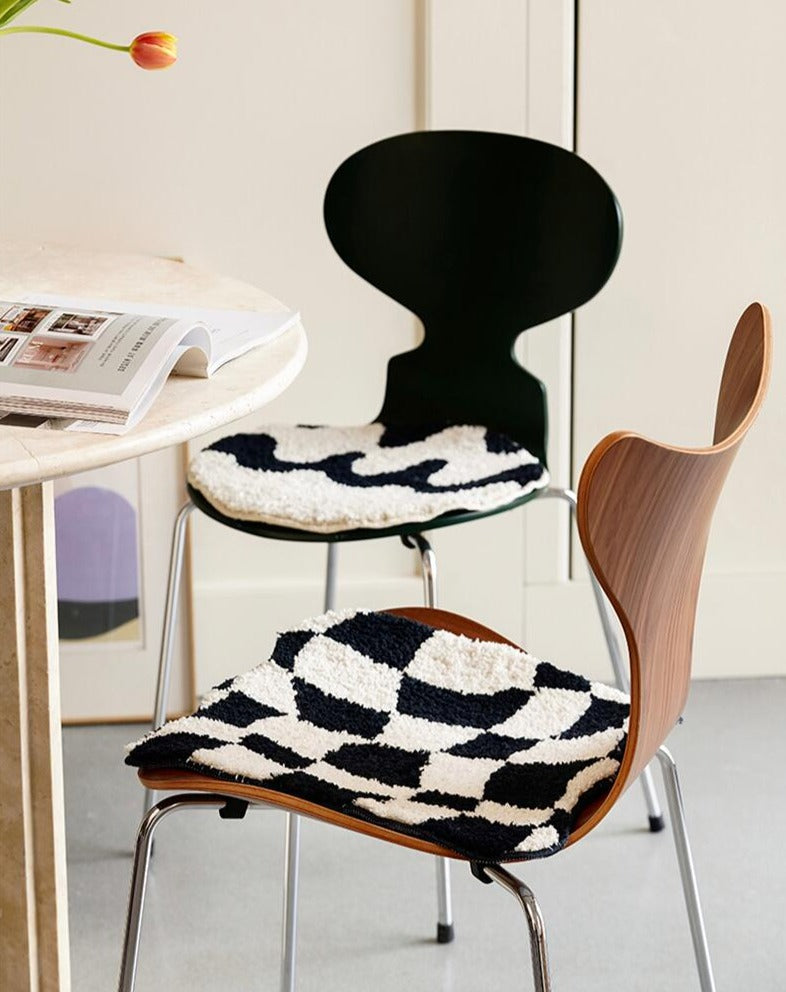 BowLift | Wavy Grid Seat Cushion