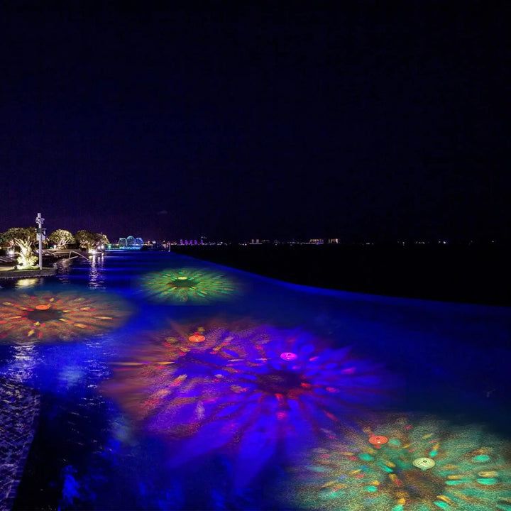 BowLift | Floating LED Underwater Lamp AquaLuma | RGB Color Change | IP67 Waterproof | For Pool, Bathtub & Party