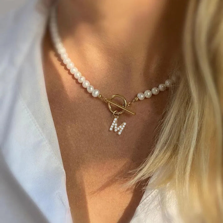 BowLift | Suse | Pearl necklace for girls with initials