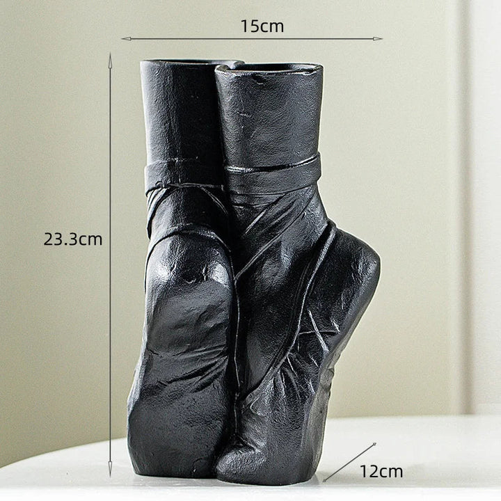 BowLift | Artistic Ballerina Ceramic Vase
