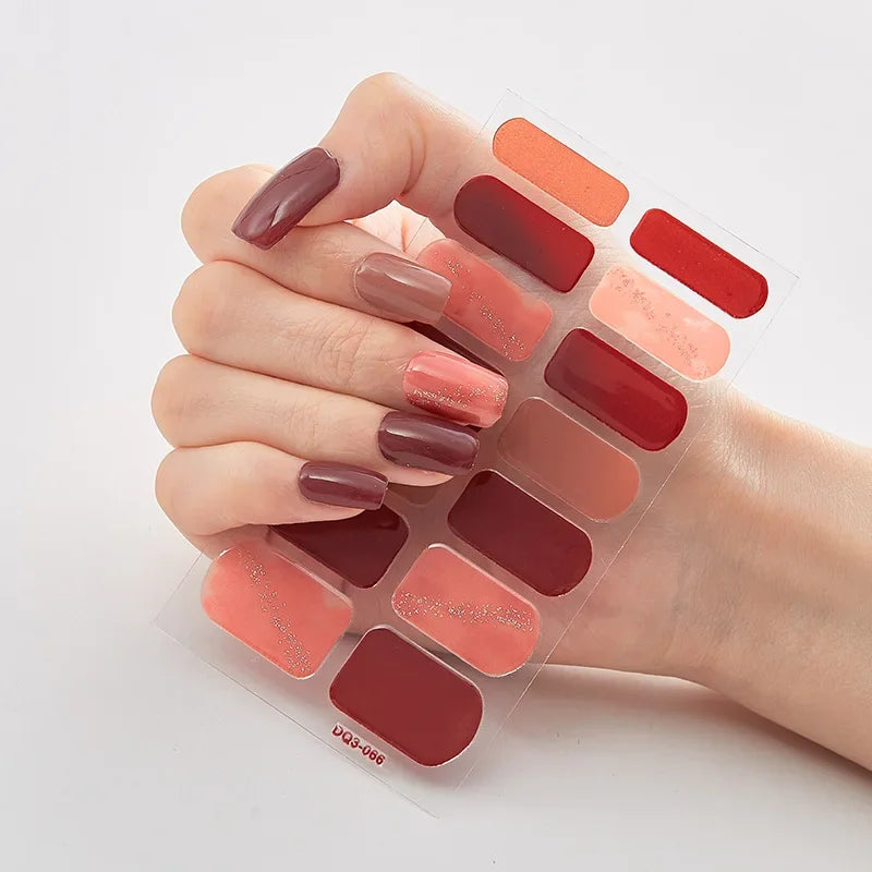 BowLift | GlitzNail – Festive Christmas Nails Quick, Complete Without Salon