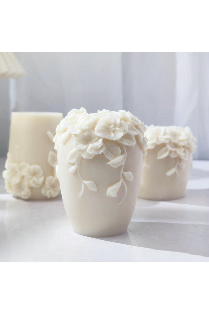 Rattan Flower Candle Shape | Bowlift