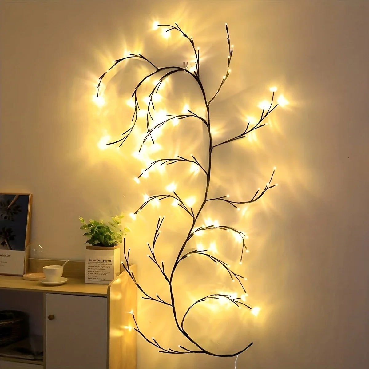 BowLift | Decorative LED Tree Vine Light
