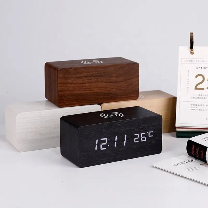 Minimalist LED wooden clock with temperature display, wireless charging function and digital time display – Ideal for bedroom and office | Bowlift