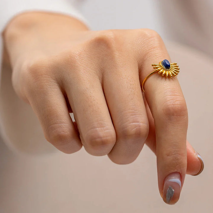 BowLift | Dainty Lapis Sun Shine Ring