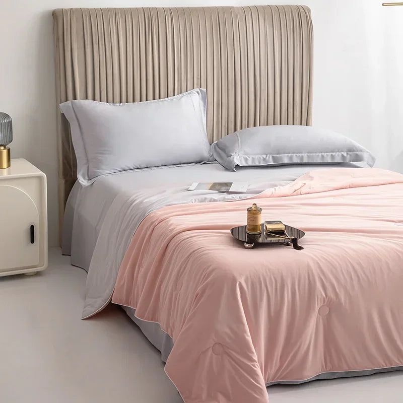 High-Quality Cooling Blanket – Smooth Air-Conditioning Comforter, Lightweight Summer Quilt with Double-Sided Cooling Fabric | Bowlift