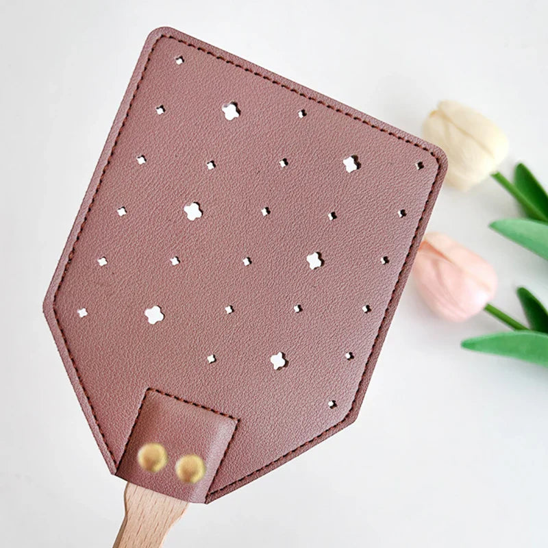 BowLift | Insektra Leather Fly Swatter with Wood Handle | 13×10 cm Striking Surface | Stainless Steel Rivets | Hanging Device