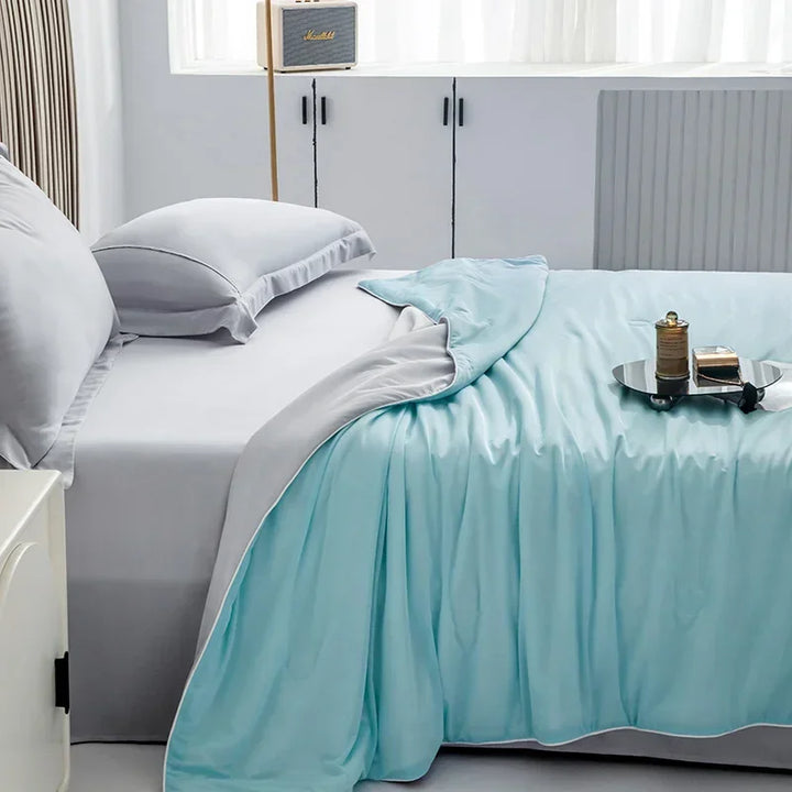High-Quality Cooling Blanket – Smooth Air-Conditioning Comforter, Lightweight Summer Quilt with Double-Sided Cooling Fabric | Bowlift