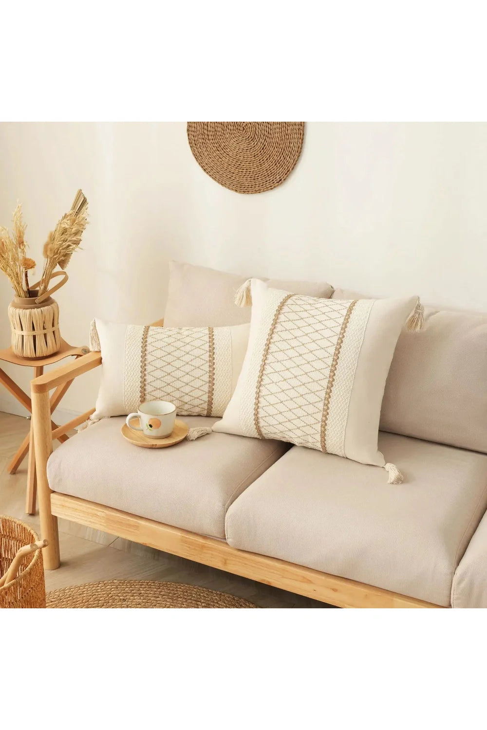 Crochet Tassel Pillowcase | Bowlift