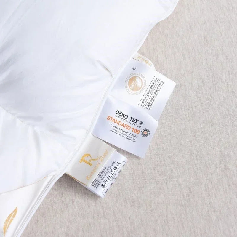 BowLift | Luxury Goose Down Duvet