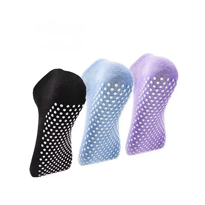 BowLift | Women Anti Slip Cotton Yoga Socks for Trampoline and Sports