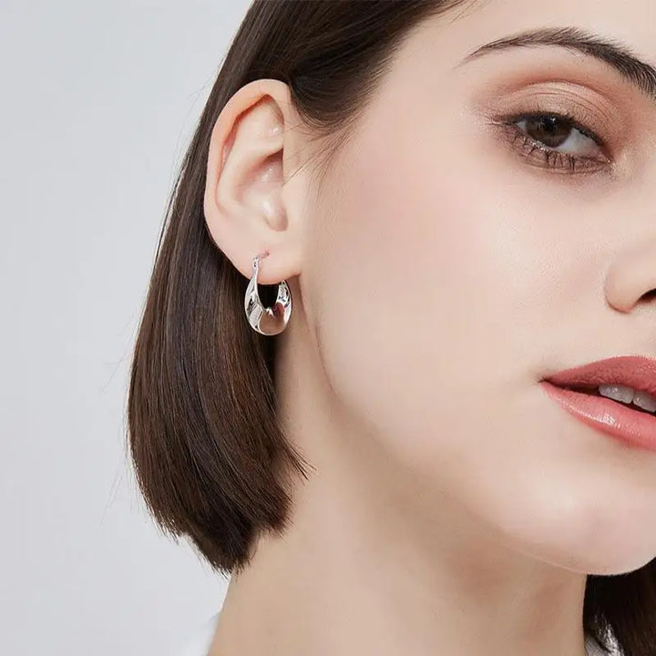 BowLift | Minimal Flattened Irregular Hoop Earrings