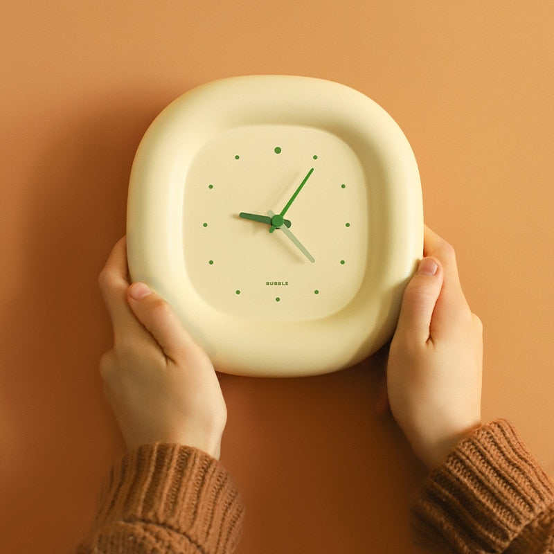 BubBowlifte Minimal Wall Clock | Bowlift