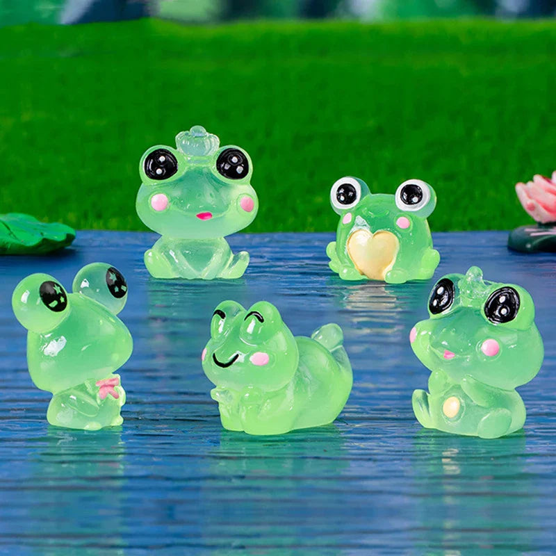 BowLift | LumoFrosch Figure Set | Glowing Mini Frogs | For Fairy Garden, Aquarium & Decoration