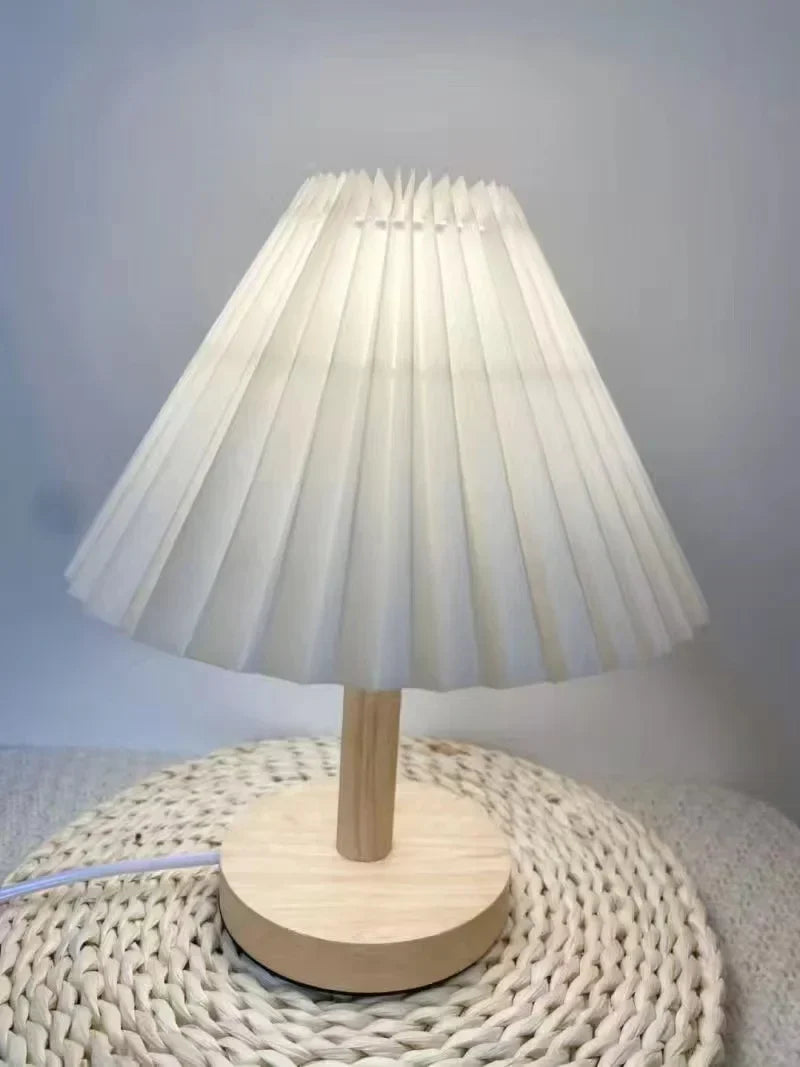 BowLift | Foldable Pleat Table Lamp - Stylish Foldable LED Table Lamp for Unique Interior Design