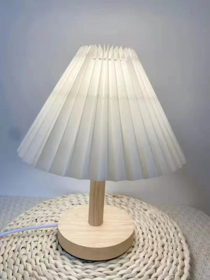 BowLift | Foldable Pleat Table Lamp - Stylish Foldable LED Table Lamp for Unique Interior Design