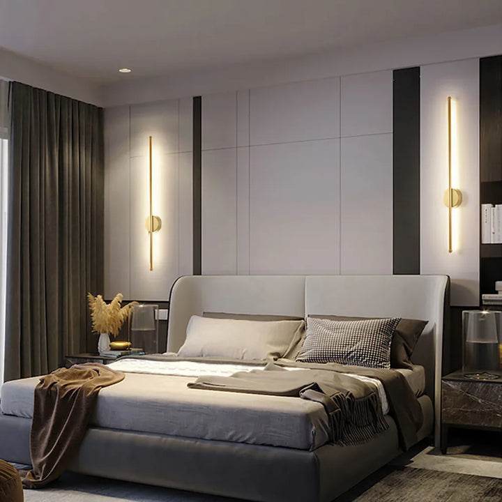 BowLift | SofaLume – Modern Wall Lamp in Black and Gold for Stylish Living