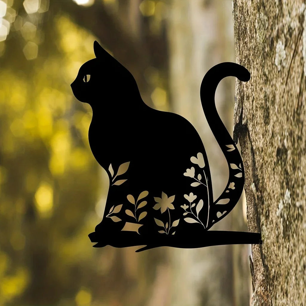 BowLift | Metal cat silhouette for garden and patio decoration