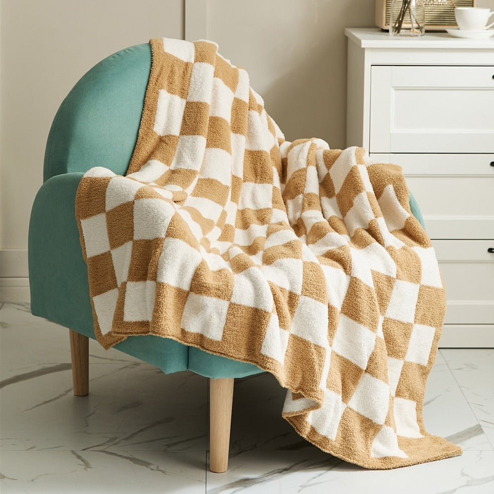 COLOURFUL CHECKERBOARD THROW | Bowlift