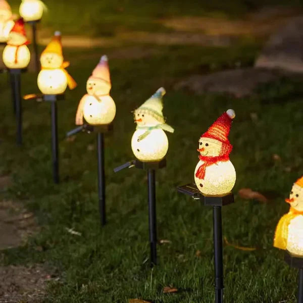 Solar-Powered Snowman Lamp - SolarSnow | Bowlift