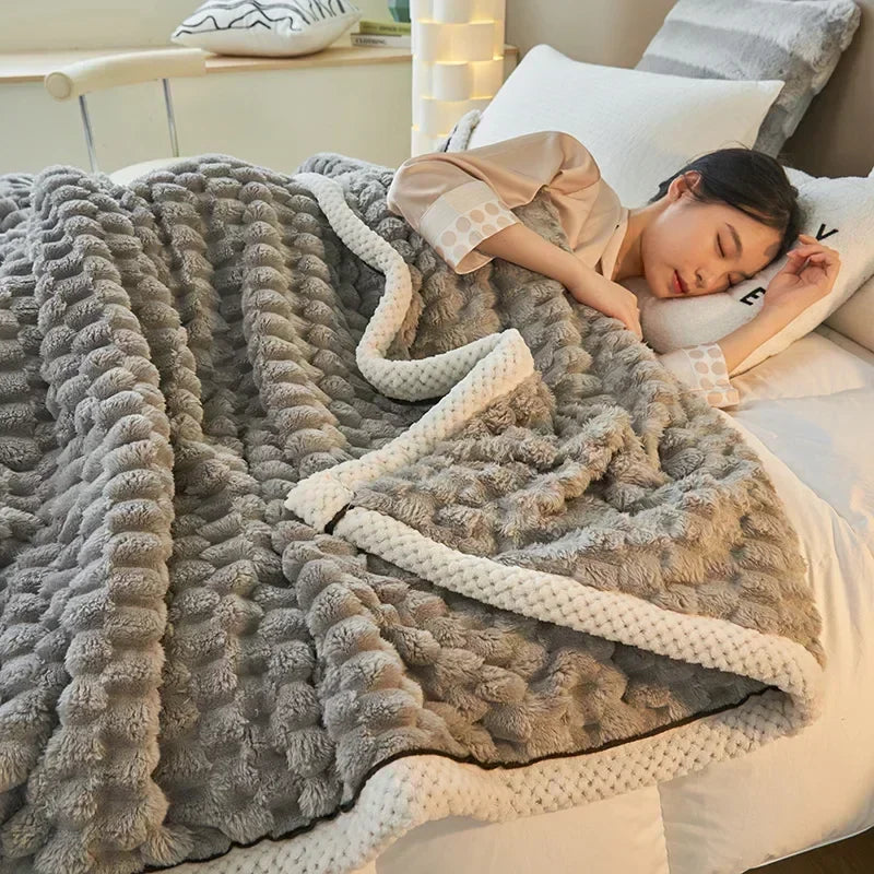 BowLift | Velutura Plush Blanket made of Turtle Velour | Fluffy & Warm | For Bed, Sofa & Travel | Anti-Pilling | Various Sizes & Colors