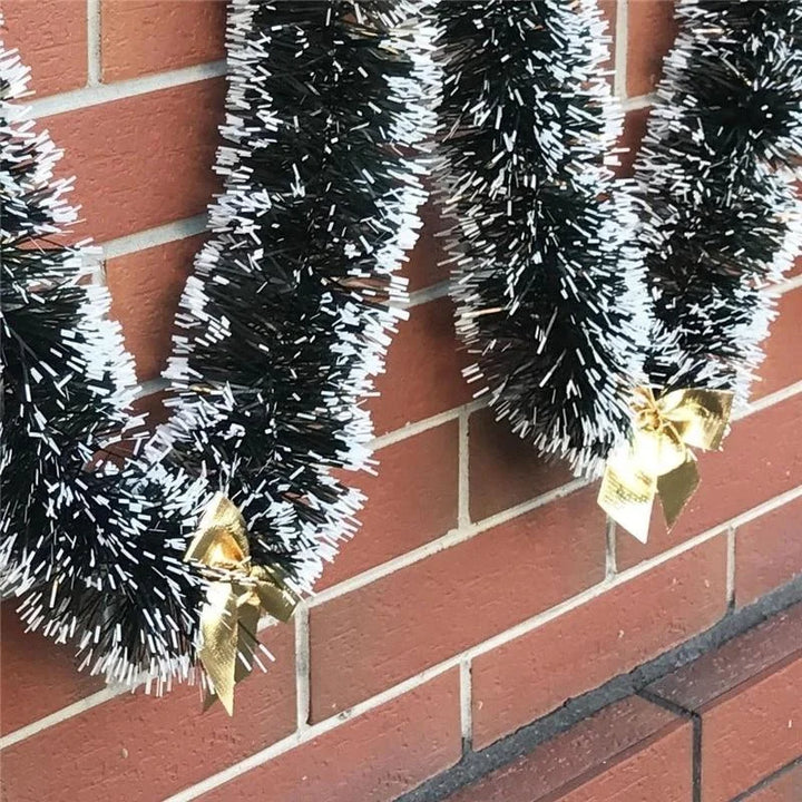 Christmas garland – Snow-flocked decor for indoor and outdoor decoration | Bowlift