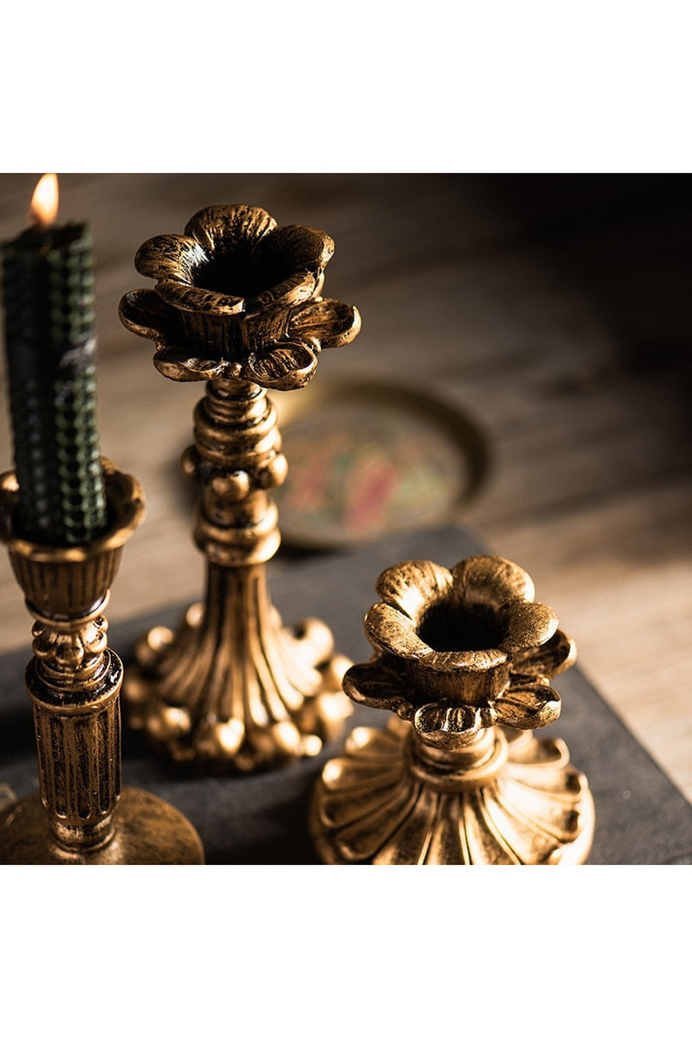 Academy of Graceful Candle Holders | Bowlift