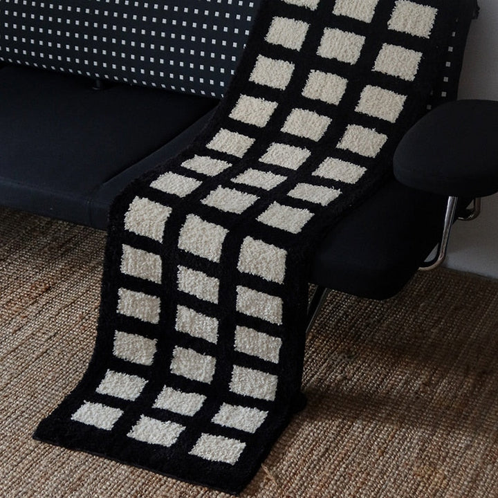 Black & White Grid Rug | Bowlift