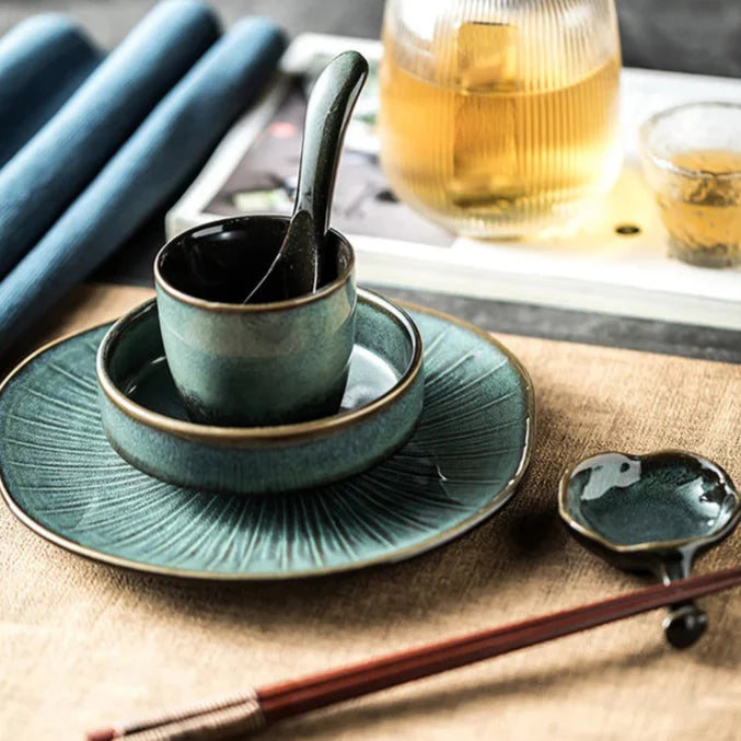 Ikari 5-Piece Dinnerware Set Bowlift