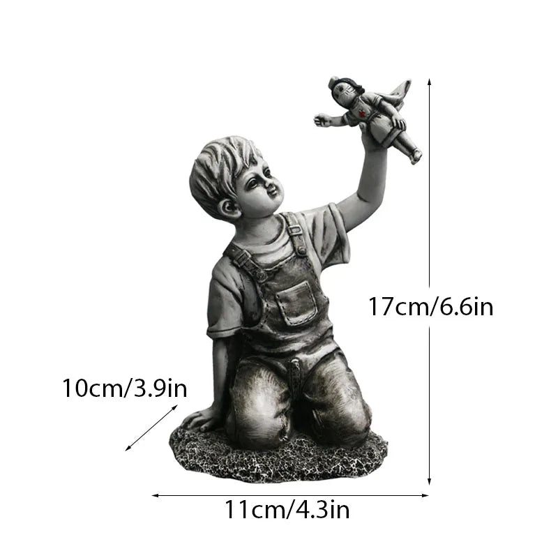 BowLift | Artify Banksy sculpture collection | Flower thrower & balloon girl | Pop art figures | Modern office & home decoration