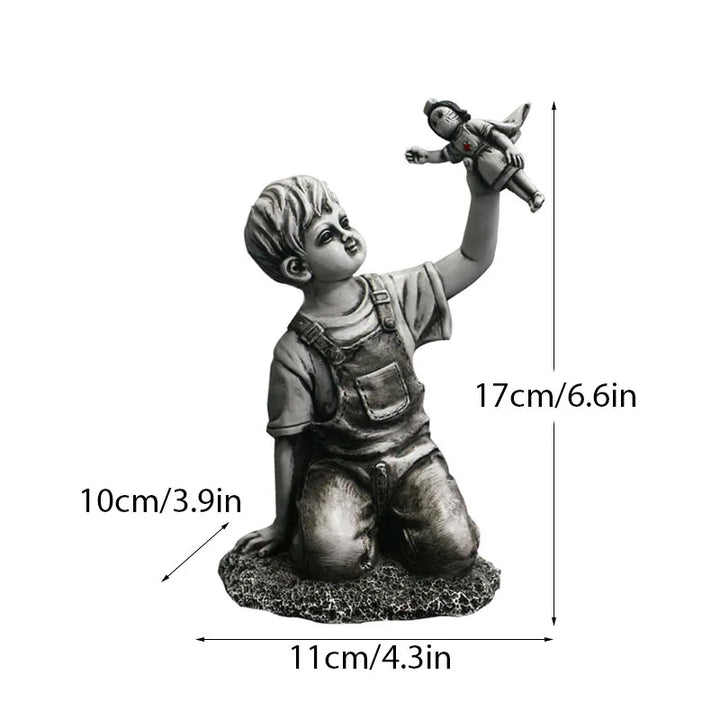 BowLift | Artify Banksy sculpture collection | Flower thrower & balloon girl | Pop art figures | Modern office & home decoration