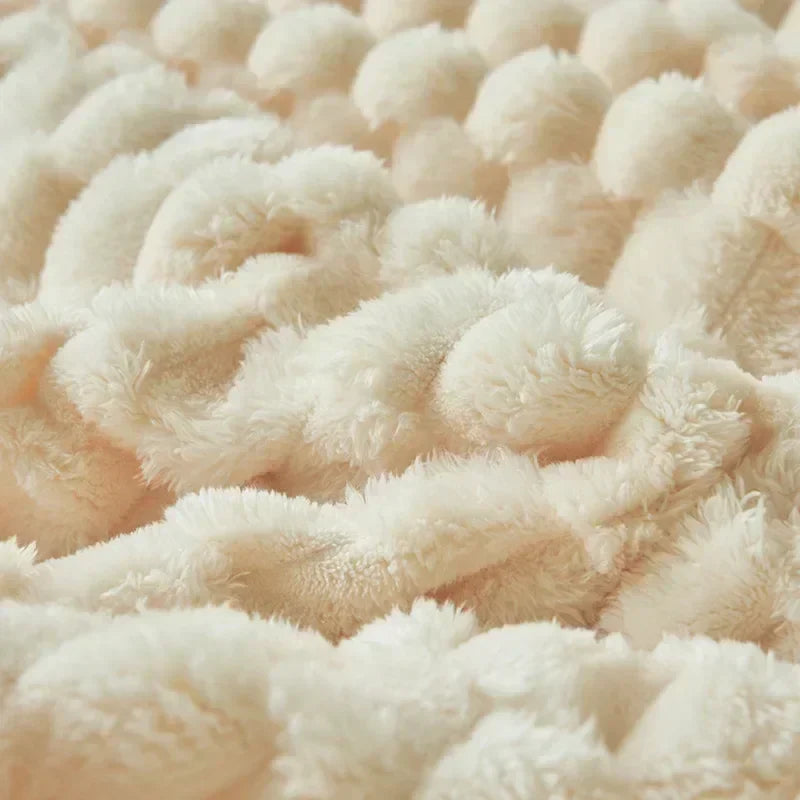 BowLift | Velutura Plush Blanket made of Turtle Velour | Fluffy & Warm | For Bed, Sofa & Travel | Anti-Pilling | Various Sizes & Colors