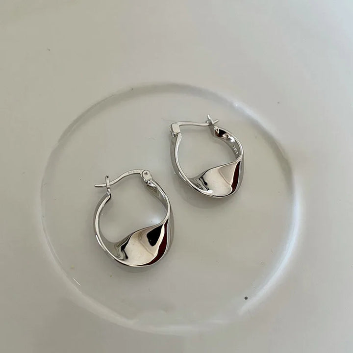 BowLift | Minimal Flattened Irregular Hoop Earrings