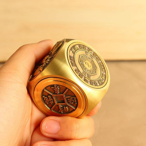 BowLift | Six-Sided Magic Dice Fidget Spinner