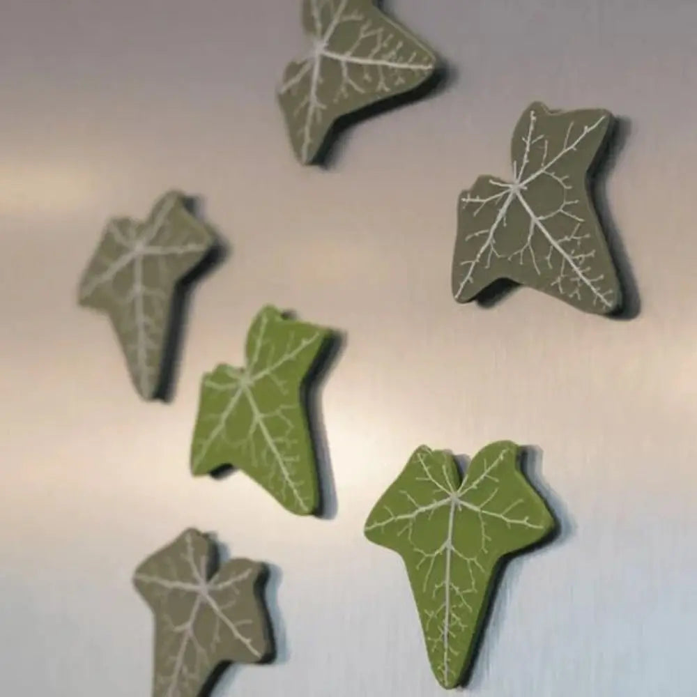 BowLift | Designer Ivy Refrigerator Magnet