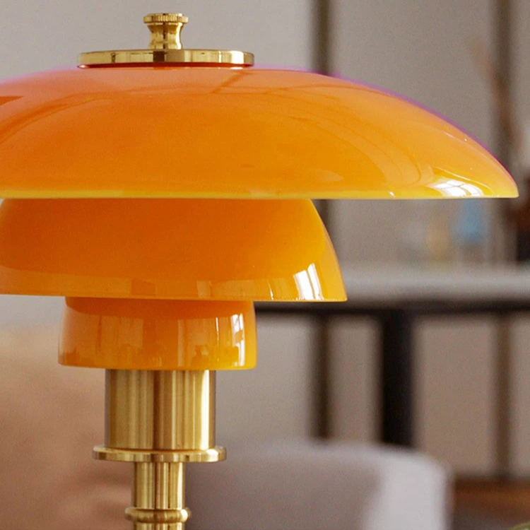 BowLift | Scandinavian Designer Table Lamp Minimalist