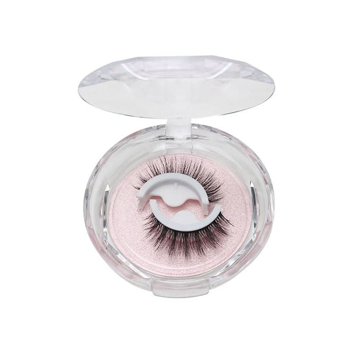 BowLift | Reusable self-adhesive lashes for dramatic moments