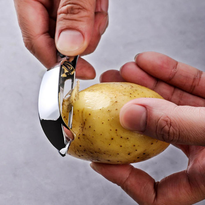 BowLift | SwiftPeel Stainless Steel Peeler | Effortlessly & accurately peel your veggies!