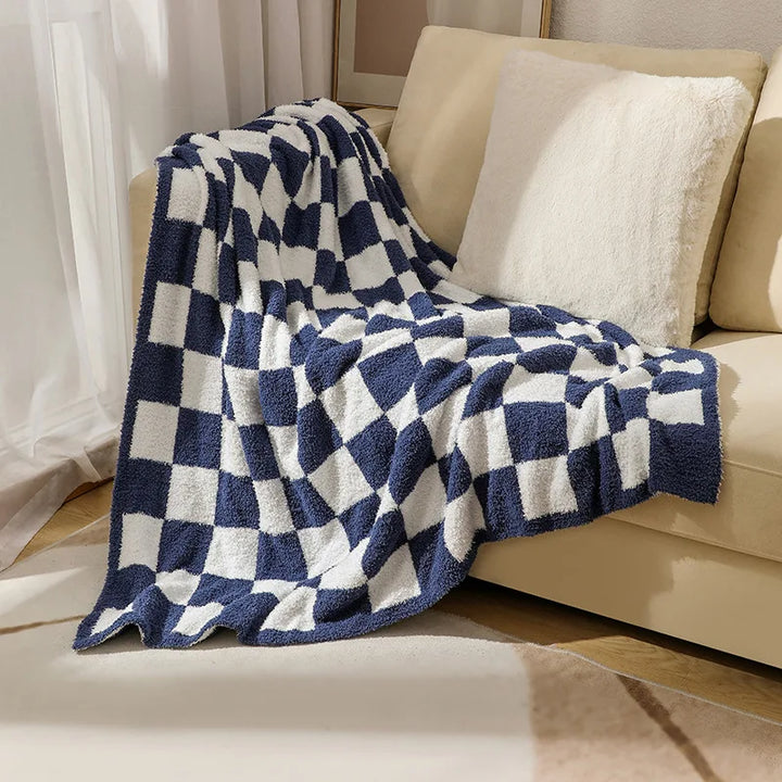 BowLift | Nordic Throw for a Stylish Interior