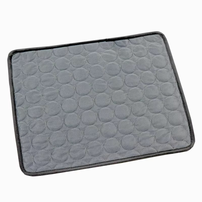 BowLift | Extra-Large Dog Cooling Mat for Summer Comfort
