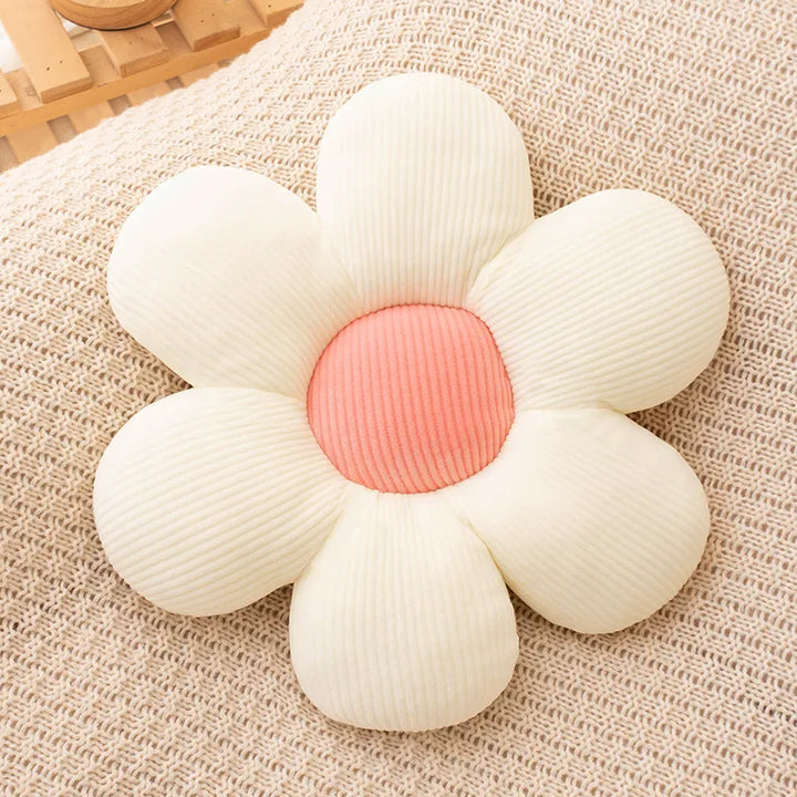 Daisy Plush Cushion | Bowlift